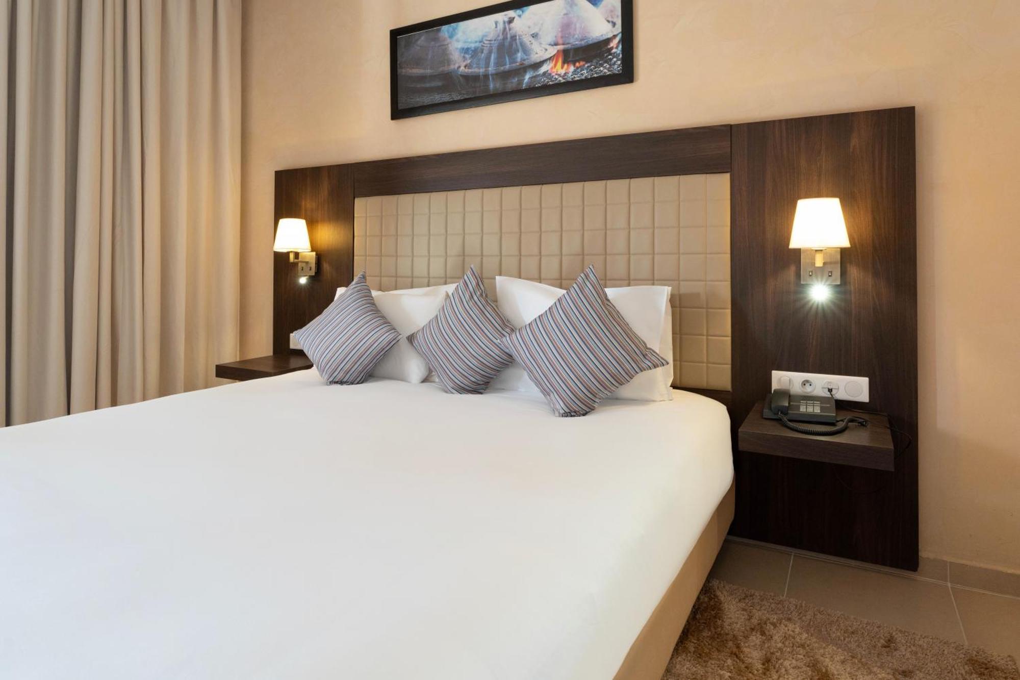 Zephyr Targa Marrakech Hotel มาร์ราเกช ภายนอก รูปภาพ