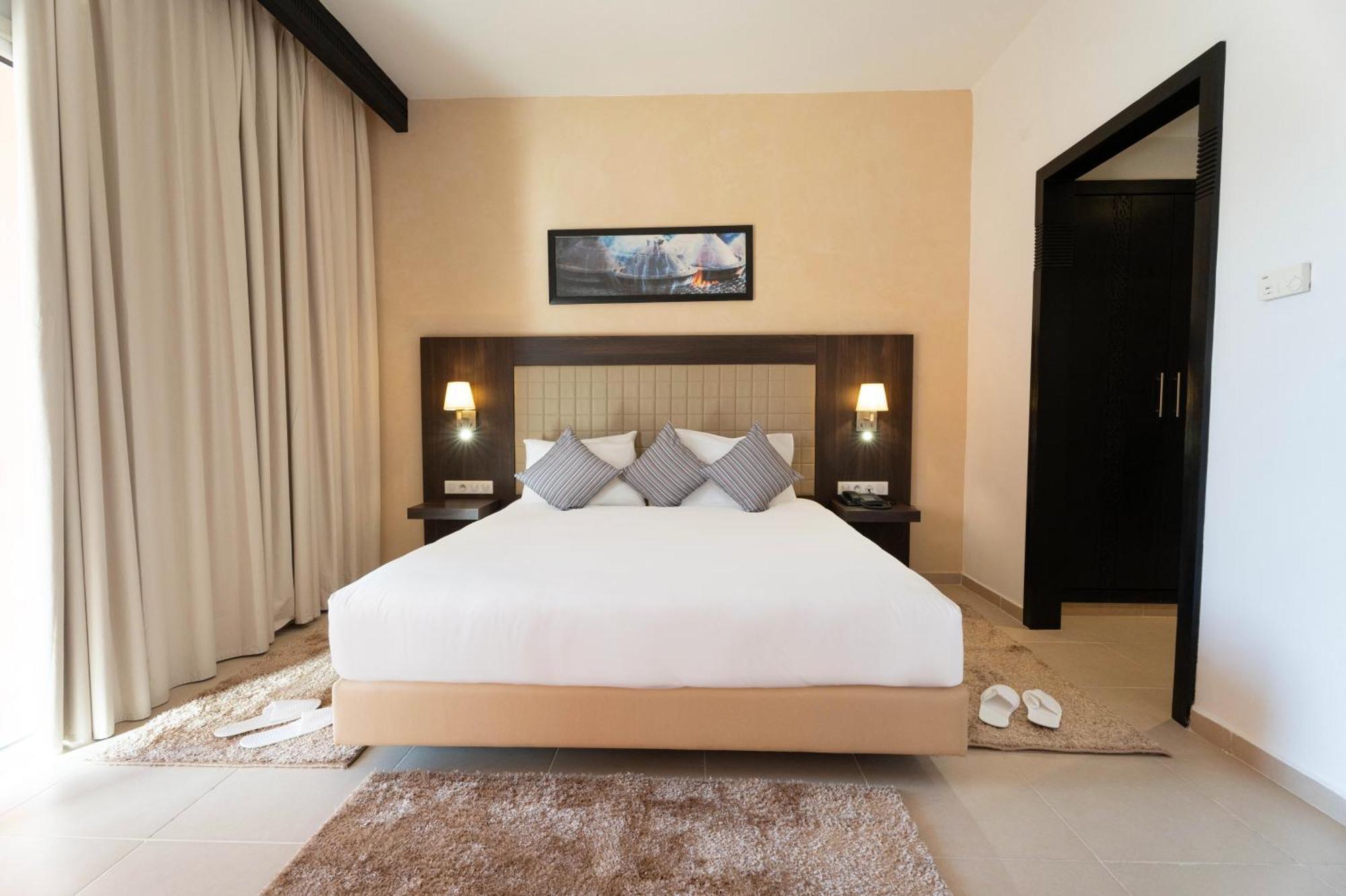 Zephyr Targa Marrakech Hotel มาร์ราเกช ภายนอก รูปภาพ